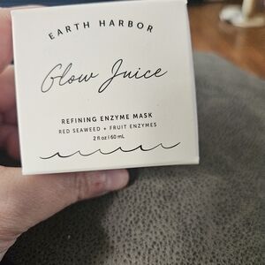 Earth Harbor Glow Juice